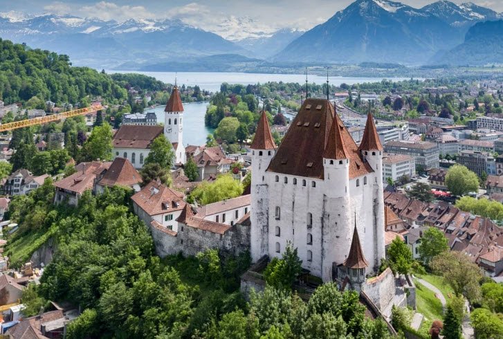 Münsingen Castle, Münsingen, Switzerland, Switzerland